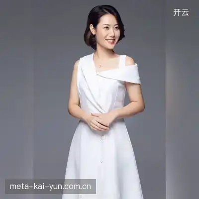 崔鹭月